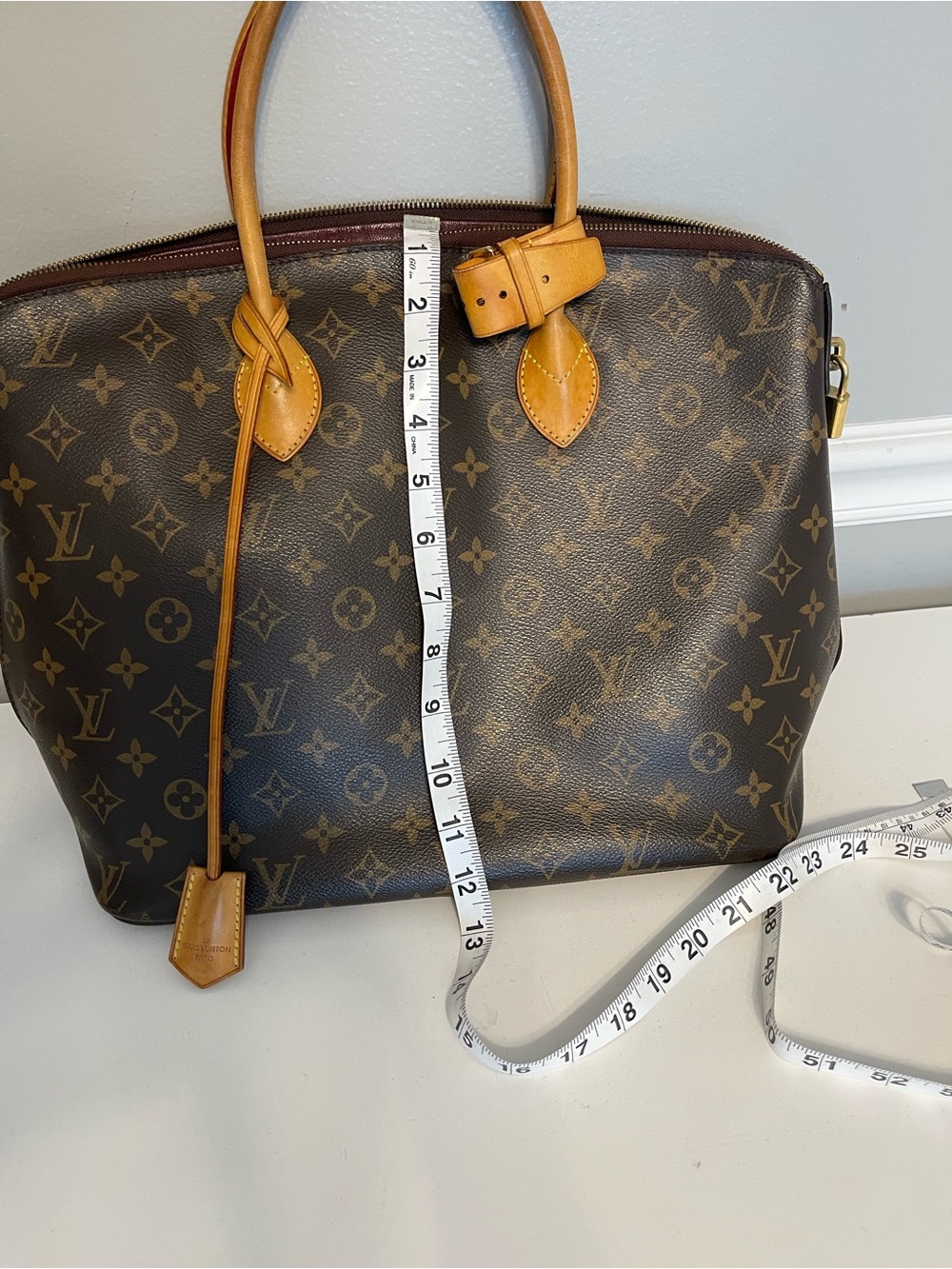 Louis Vuitton Lockit  Monogram Canvas Large Tote with Natural Leather Trim - Picture 14 of 16
